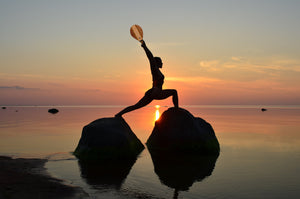 beach-yoga-on-rocks-at-sunset_500kb